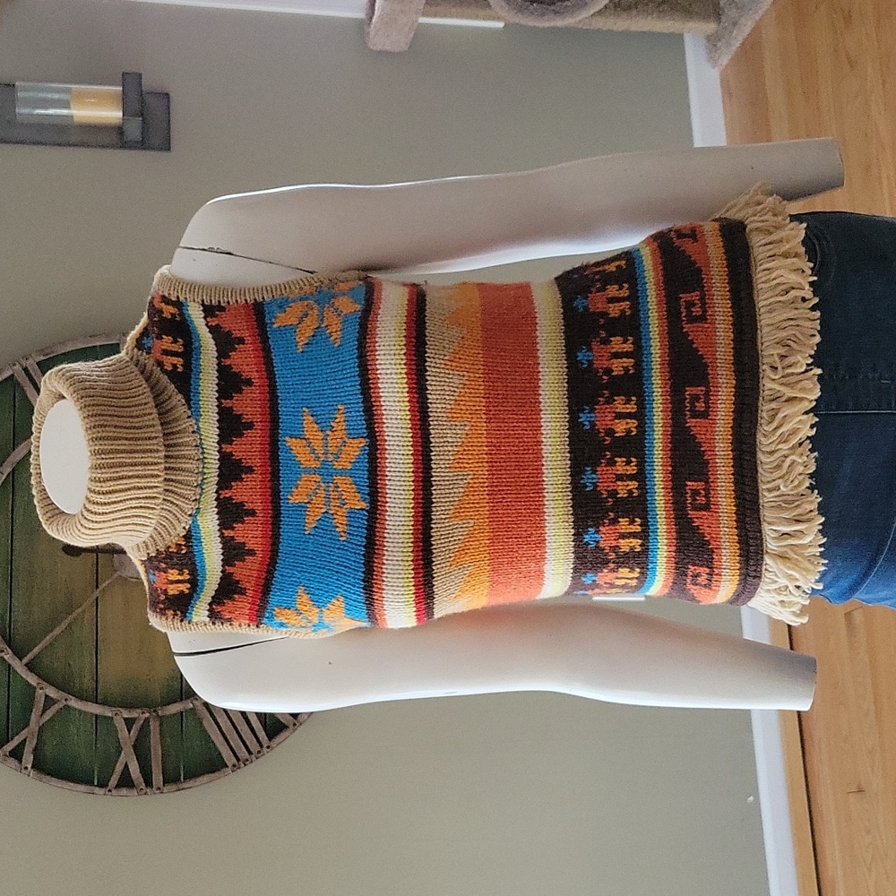 M missoni turtleneck sleeveless sweater with fringe details